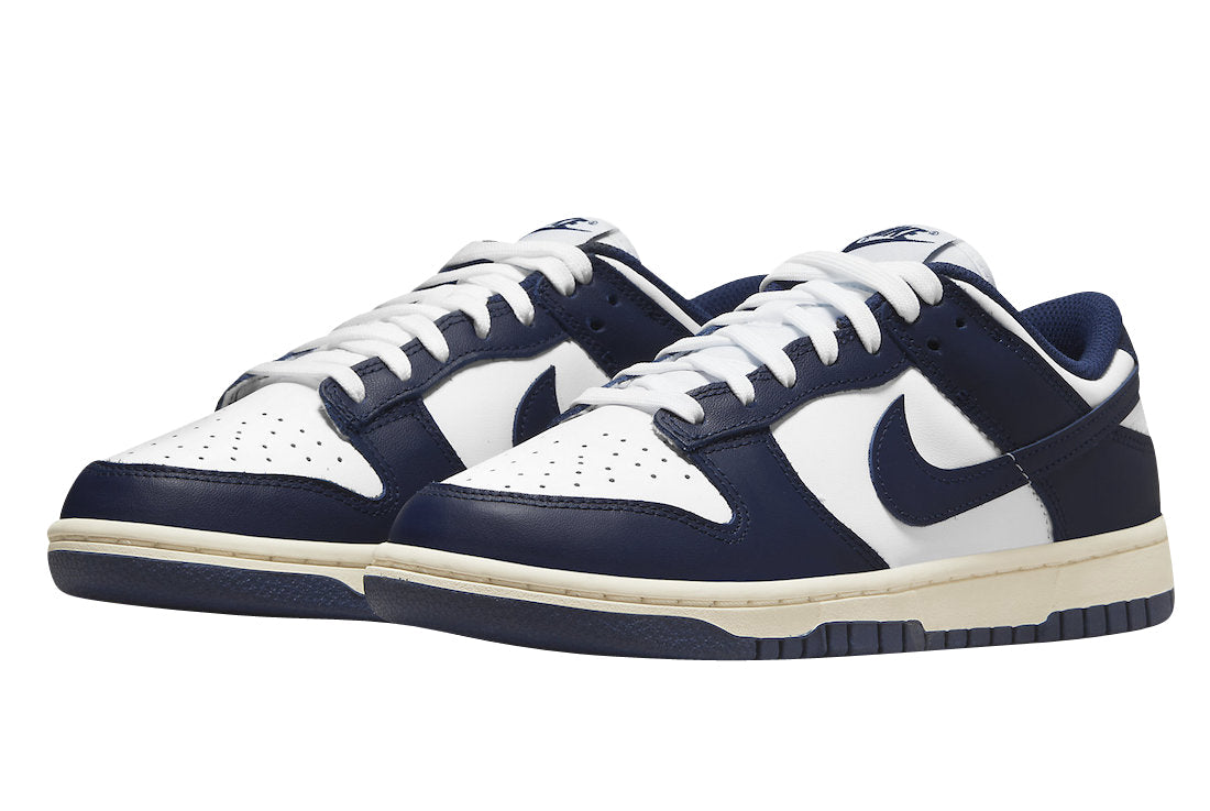 Wmns Dunk Low 'Vintage Navy'
