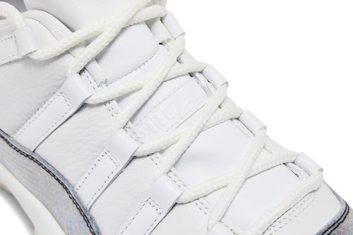 Air Jordan 11 Low "Year of the Snake"