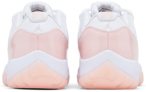 Air Jordan 11 Low WMNS "Legend Pink"