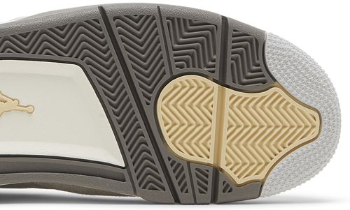 Air Jordan 4 Retro SE Craft 'Photon Dust'