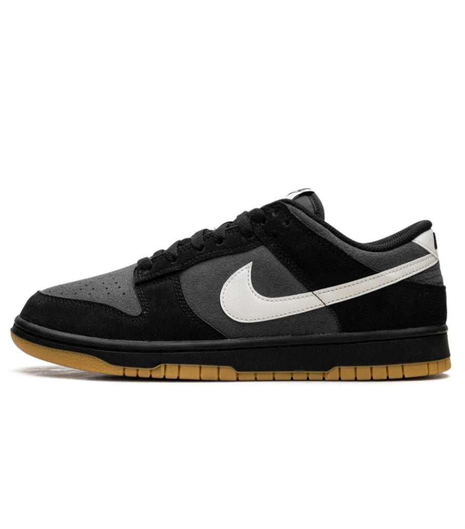 Nike Dunk Low SE "Black Grey Gum"