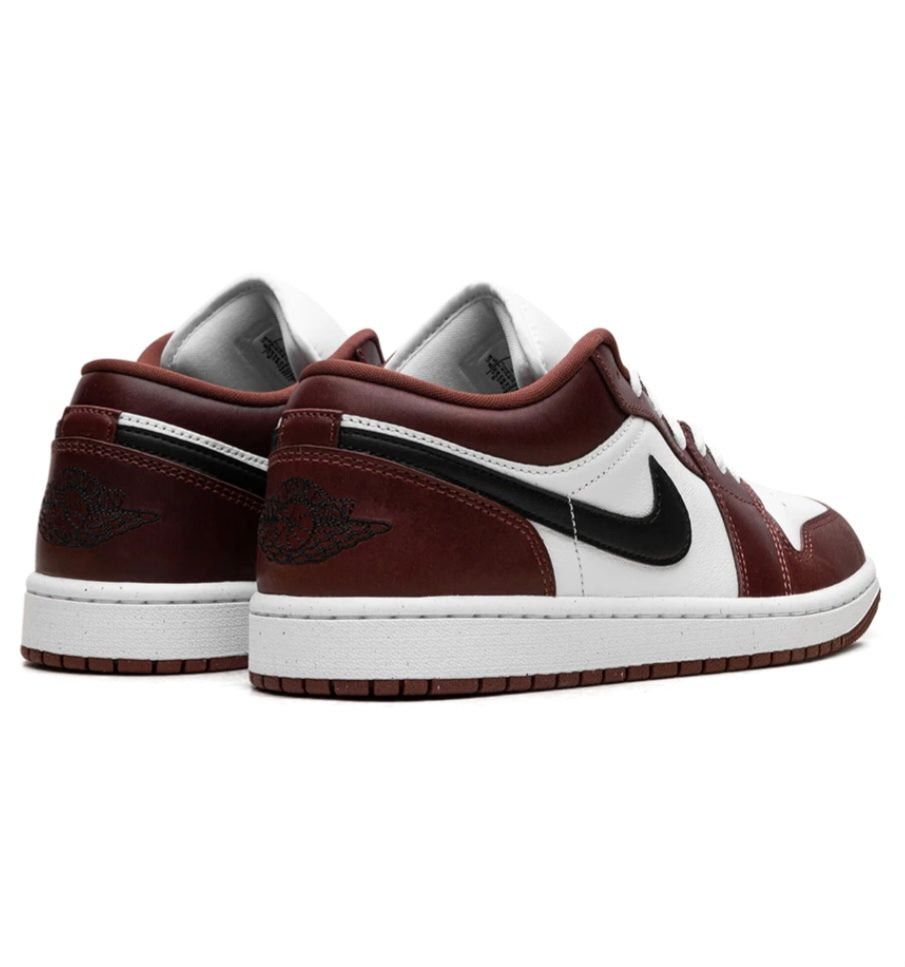 Air Jordan 1 Low SE "Dark Pony"