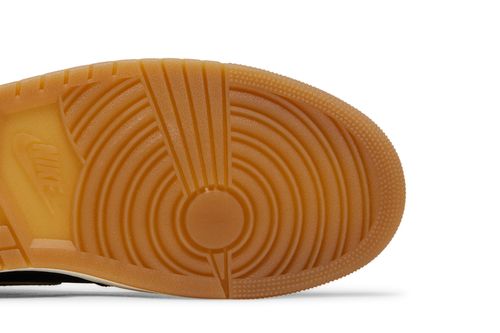 Air Jordan 1 Retro High OG 'Black Gold'