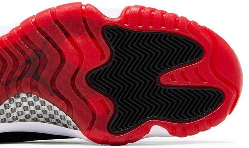 Air Jordan 11 WMNS "Bred Velvet"