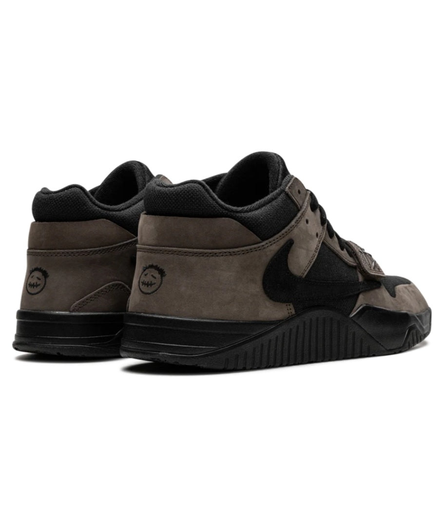 Jumpman Jack TR "Travis Scott - Dark Mocha"