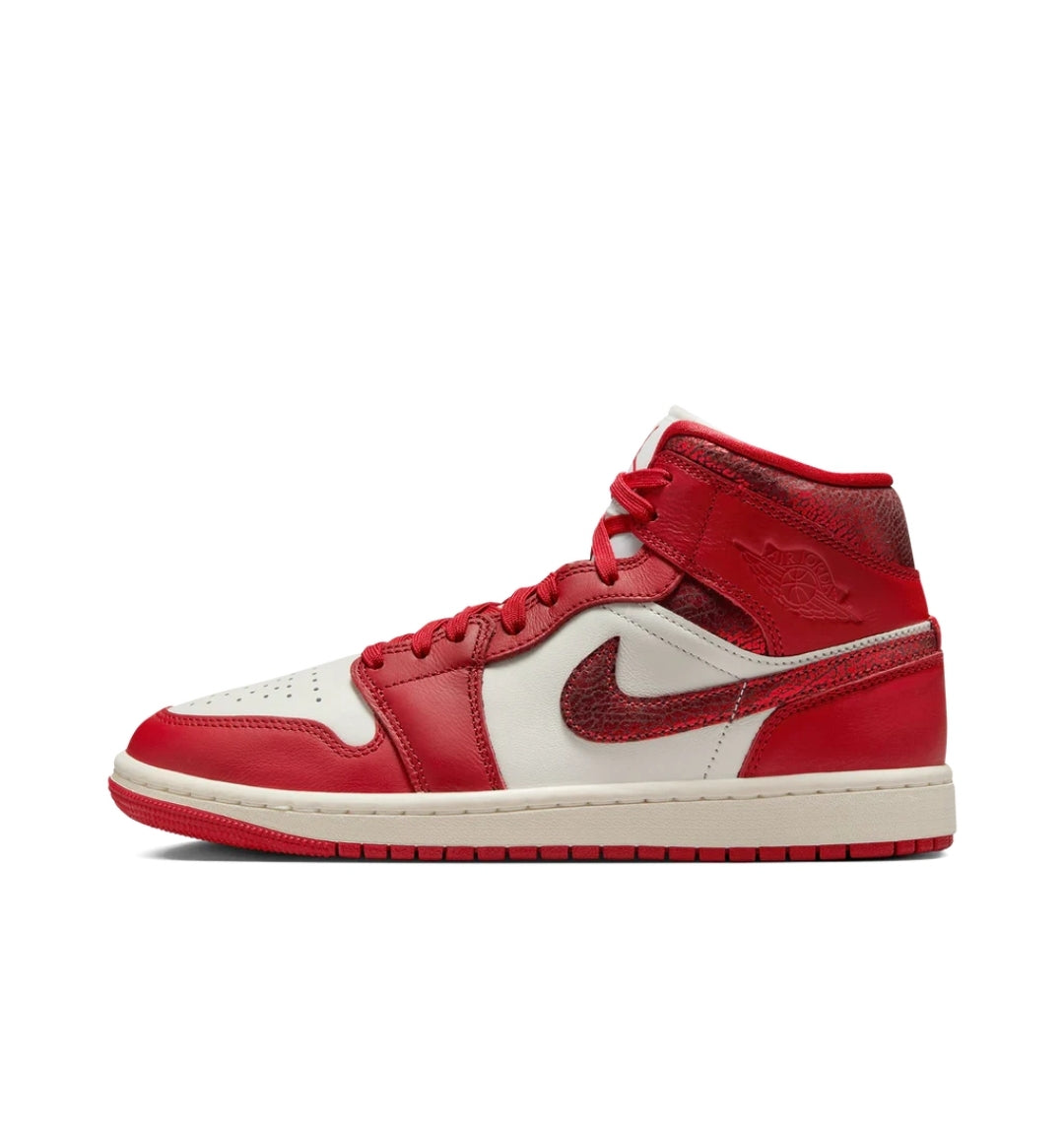 Air Jordan 1 Mid WMNS "Red Cracked Leather"