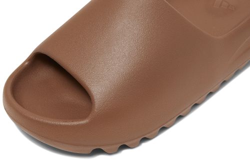 Yeezy Slides Flax