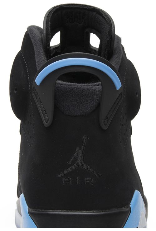 Air Jordan 6 Retro 'UNC' (8.5 US Men's Size)