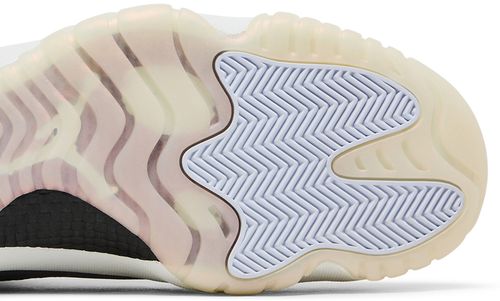 Air Jordan 11 Low "Year of the Snake"