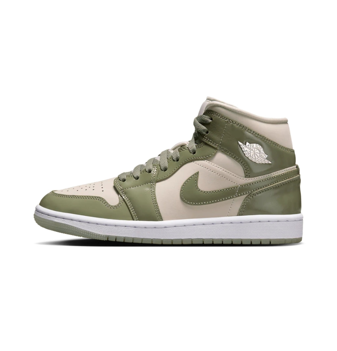 Air Jordan 1 Mid SE WMNS "Sea Glass Oil Green"