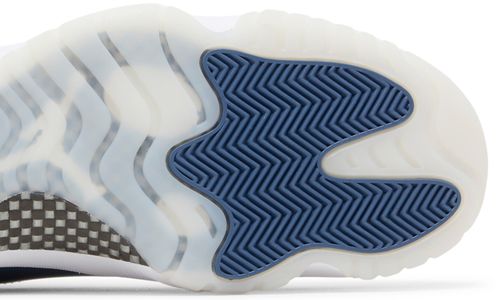Air Jordan 11 Retro Low "Diffused Blue"