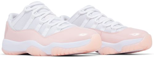 Air Jordan 11 Low WMNS "Legend Pink"