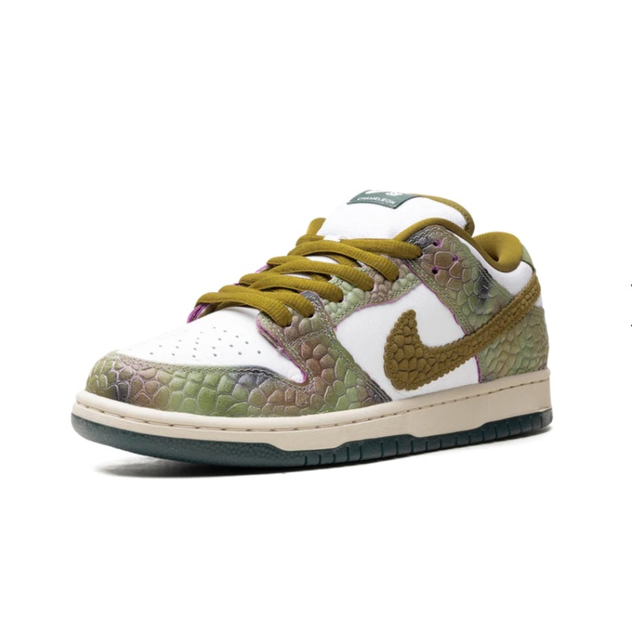 Nike SB Dunk Low "Alexis Sablone - Chameleon"