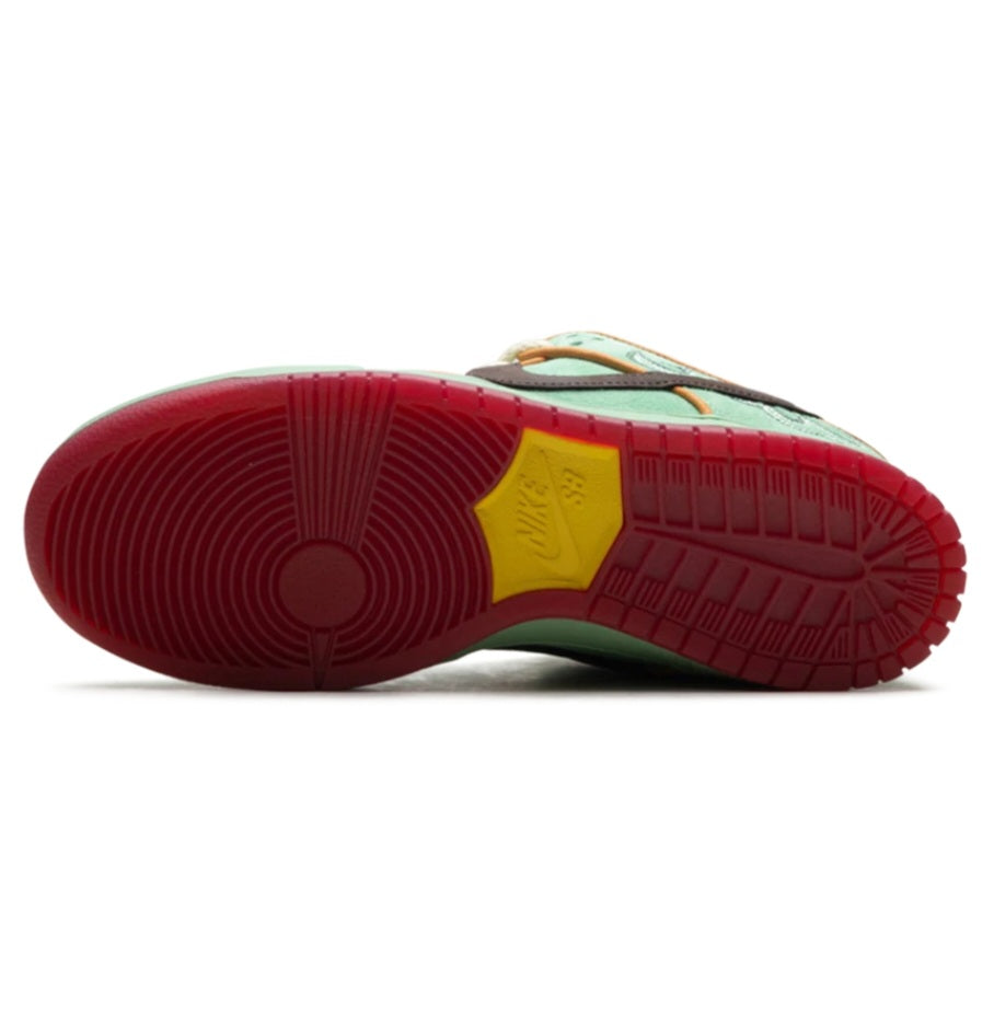 Nike SB Dunk Low "Rodeo Tourmaline"