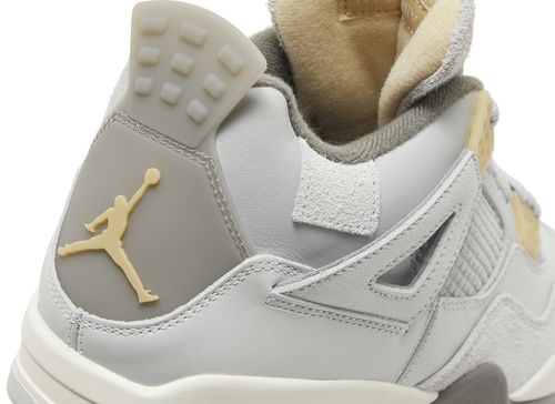 Air Jordan 4 Retro SE Craft 'Photon Dust'
